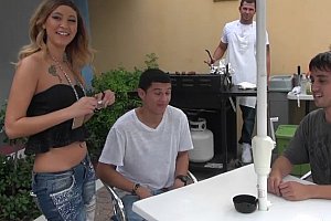 女人被男人狂躁动漫3d